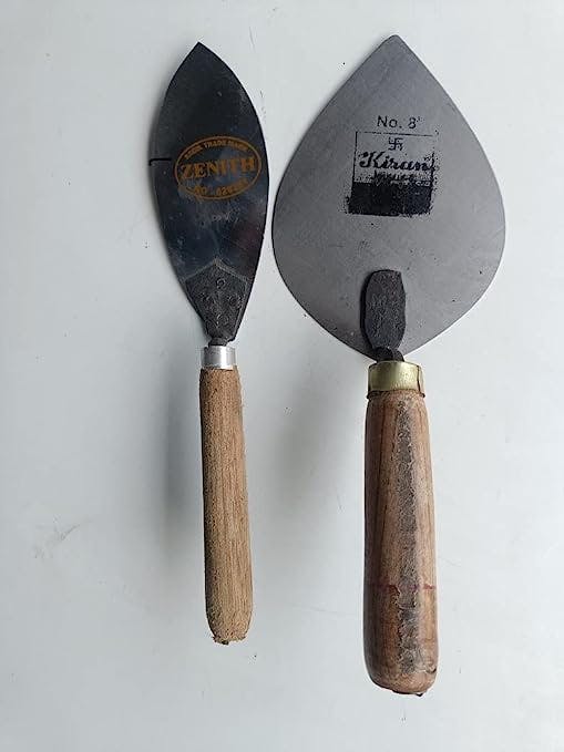 FTE Hand Trowel with Strong Metal Blade and Wooden Handle