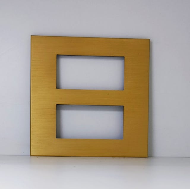 L&T Englaze 8 Module Square Metalic Gold Metal Plate