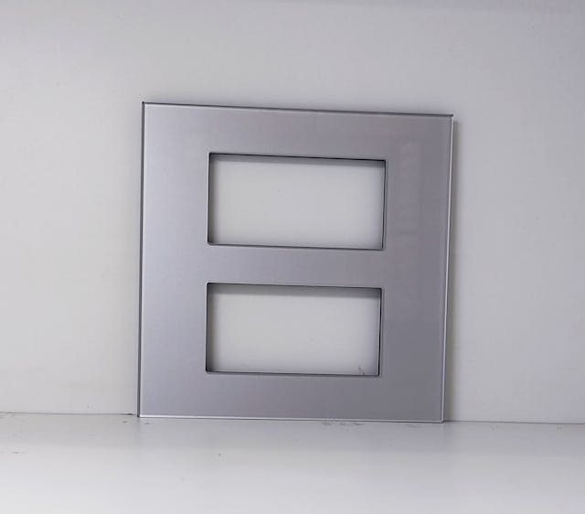 L&T Englaze 8 Module Square Silky Silver Glass Plate